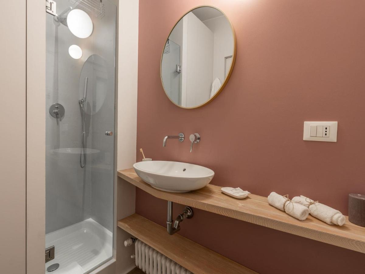 The Best Rent - Lovely One-Bedroom Apartment In Moscova Milaan Buitenkant foto